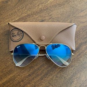Ray Ban Aviators Blue Gradient